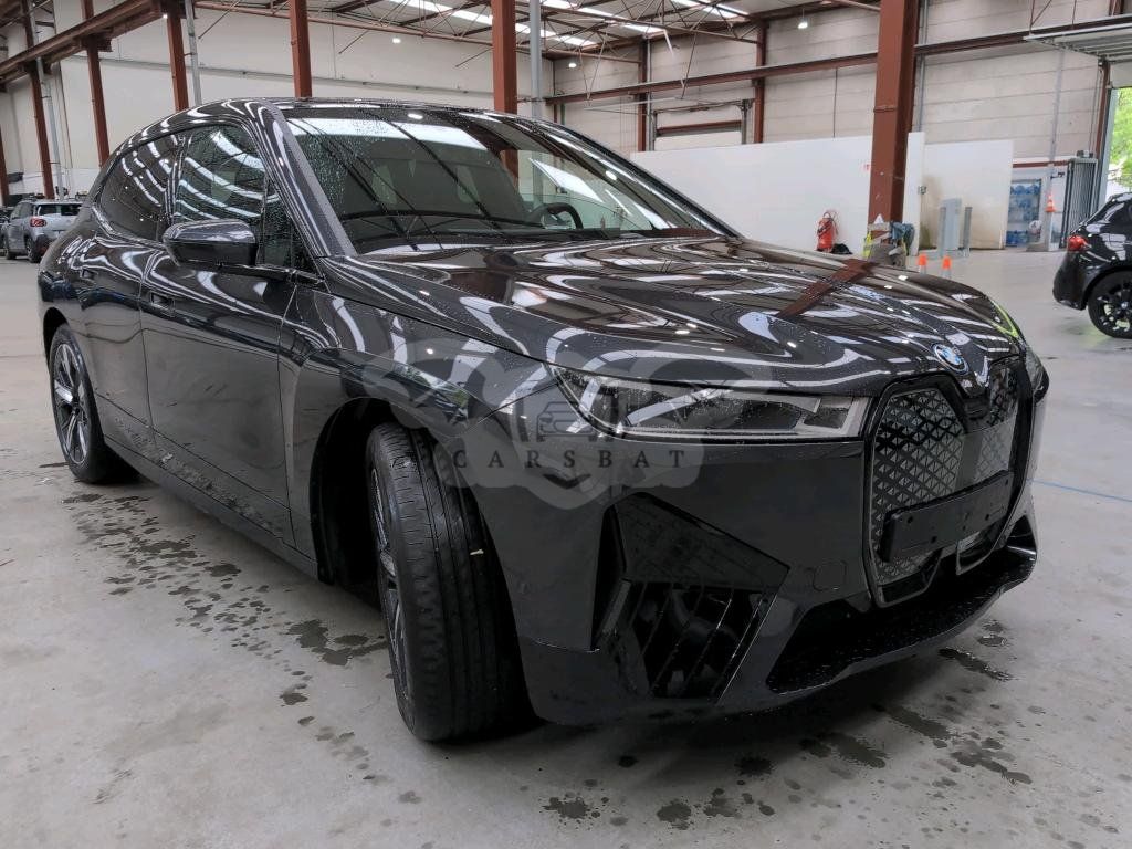 BMW iX 50 2024