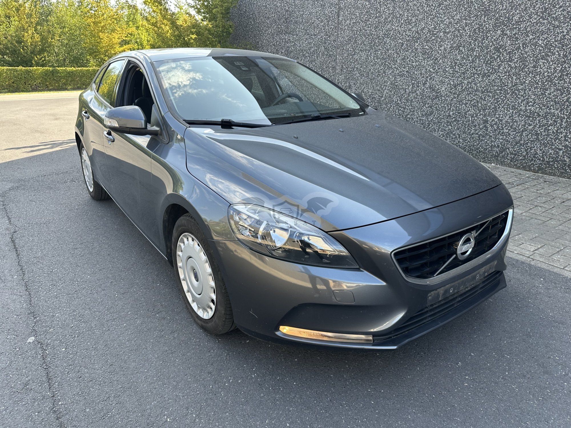 Volvo V40 T3 2014