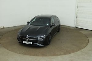 Mercedes-Benz CLA Shooting Brake 180 AMG Line 2023