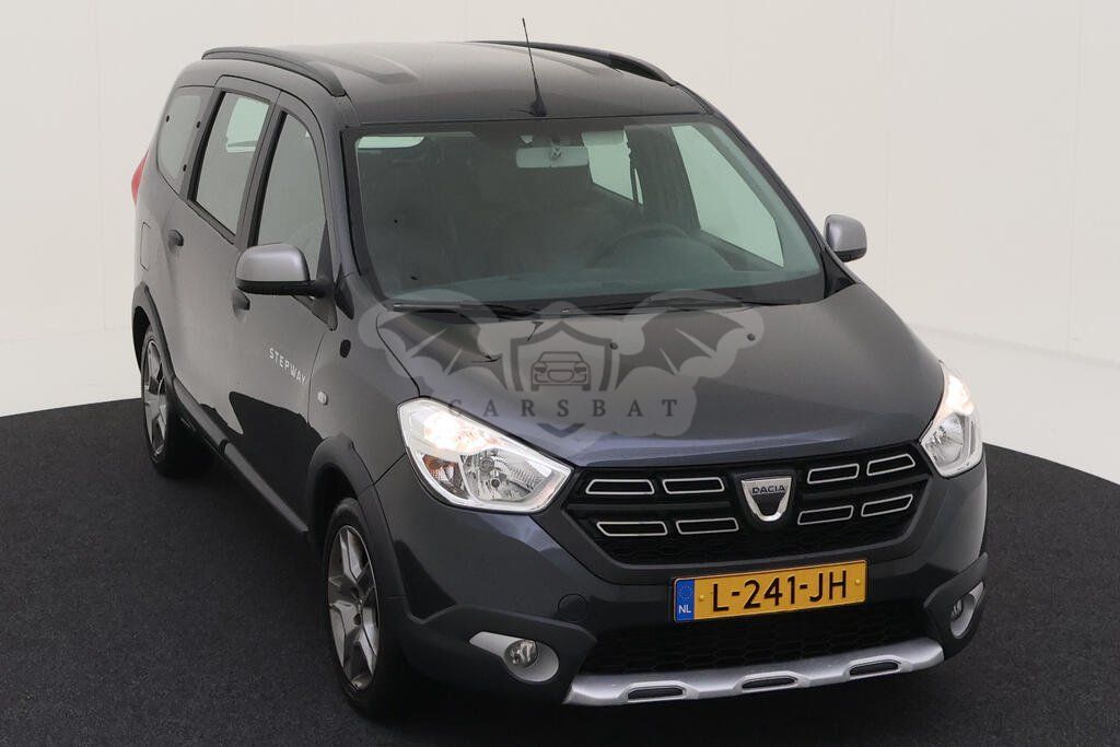 Dacia Lodgy 1.3 TCe Stepway 2021