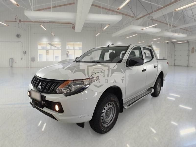 Mitsubishi L200 2.4 DI-D Invite 2017