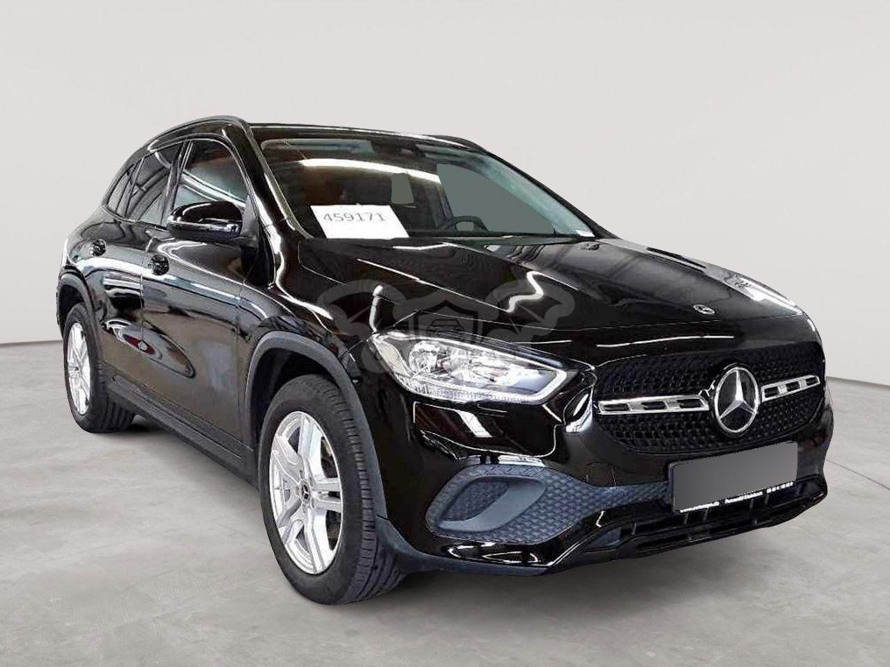 Mercedes-Benz GLA 200d progressive 2021