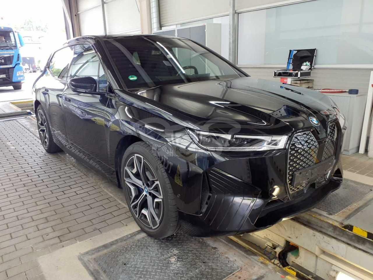 BMW iX 40 2022