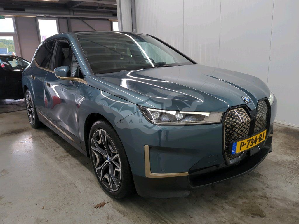 BMW iX 40 2022