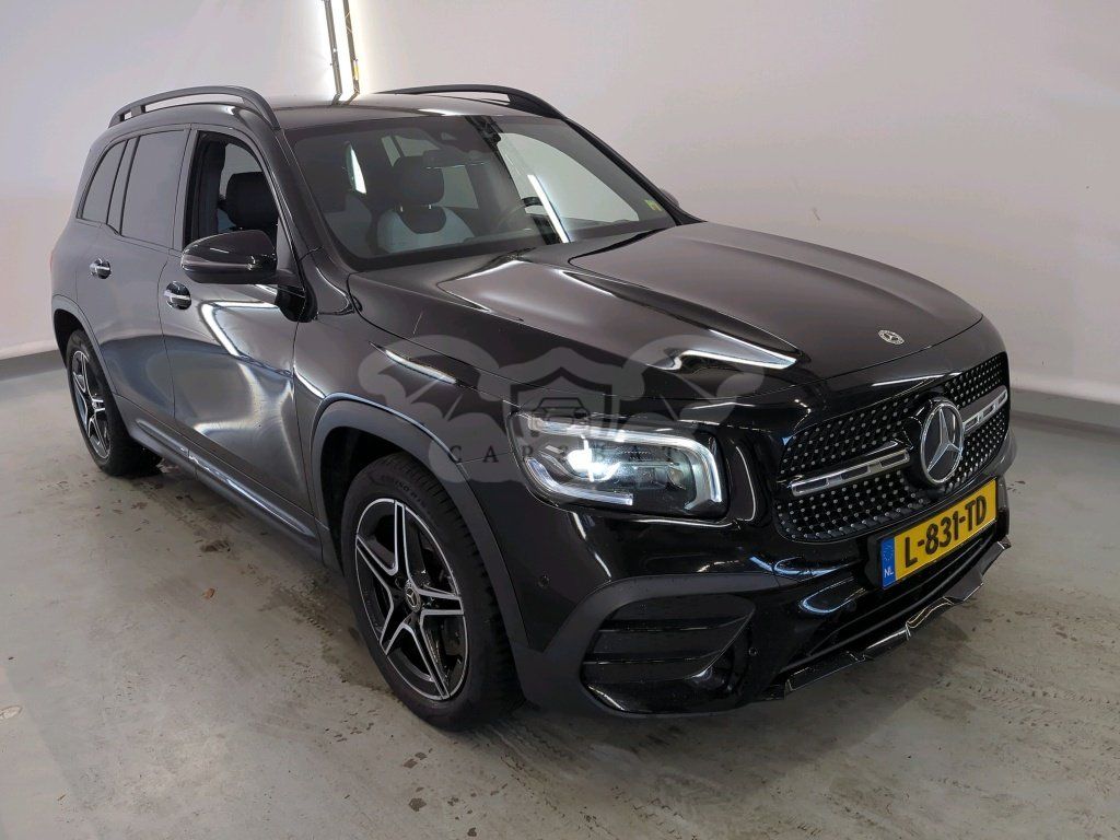 Mercedes-Benz GLB 250 AMG Line 2021