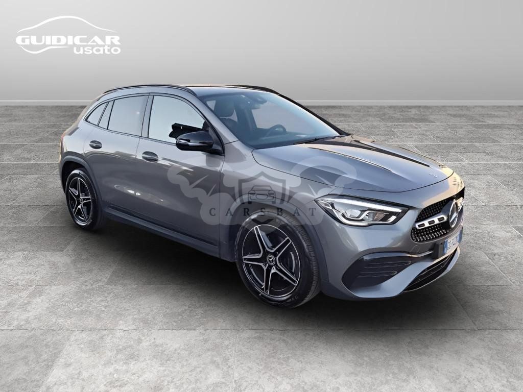 Mercedes-Benz GLA 200d Premium 2021