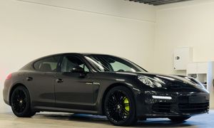 Porsche Panamera 3.0i 2014