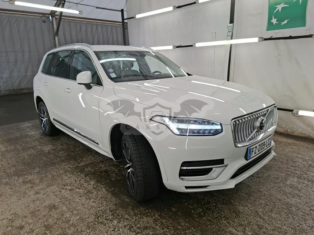 Volvo XC90 T8 Momentum 2021