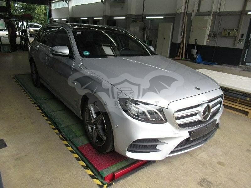 Mercedes-Benz E Break 300de AMG Line 2020