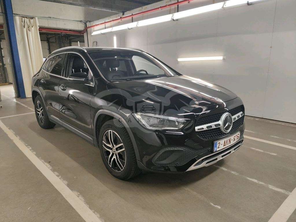 Mercedes-Benz GLA 180d Business Solution 2021