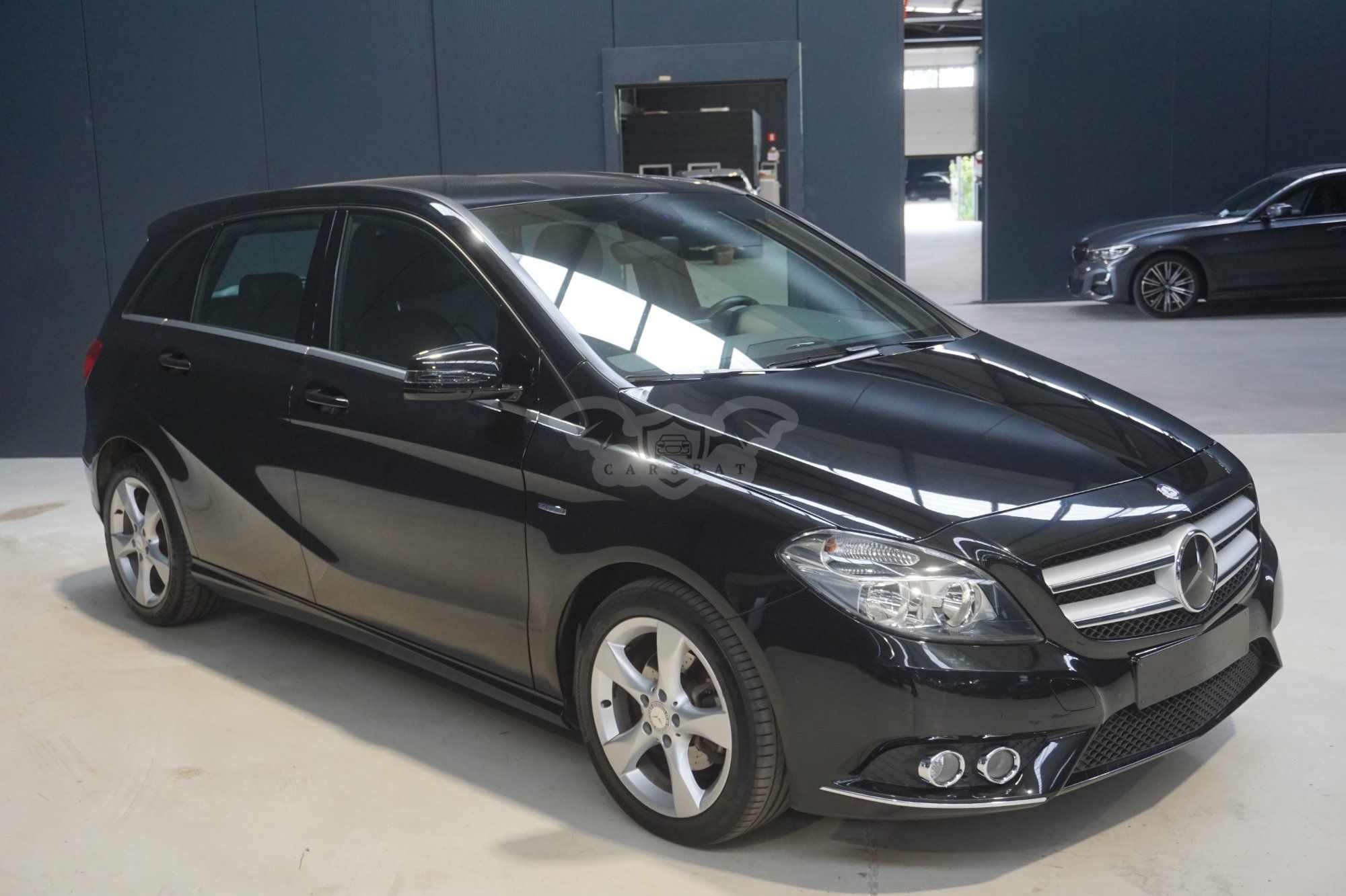 Mercedes-Benz B 180 2012