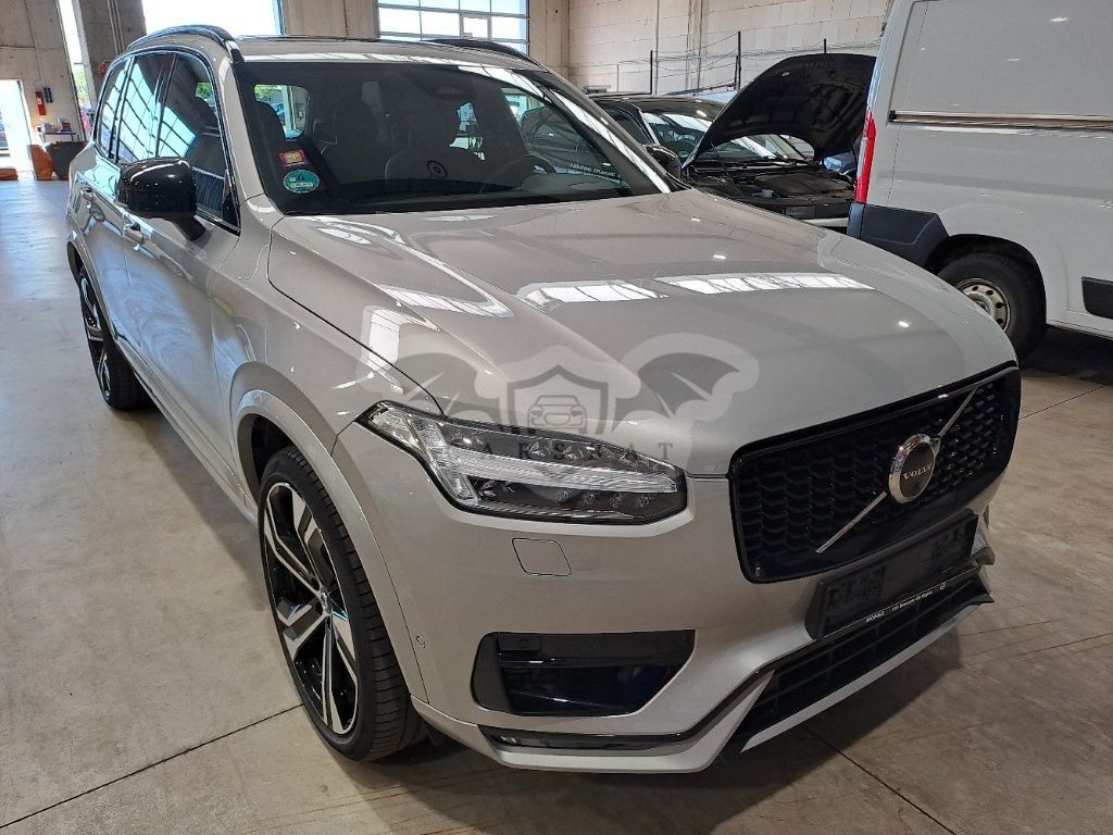 Volvo XC90 Plus Dark 2023