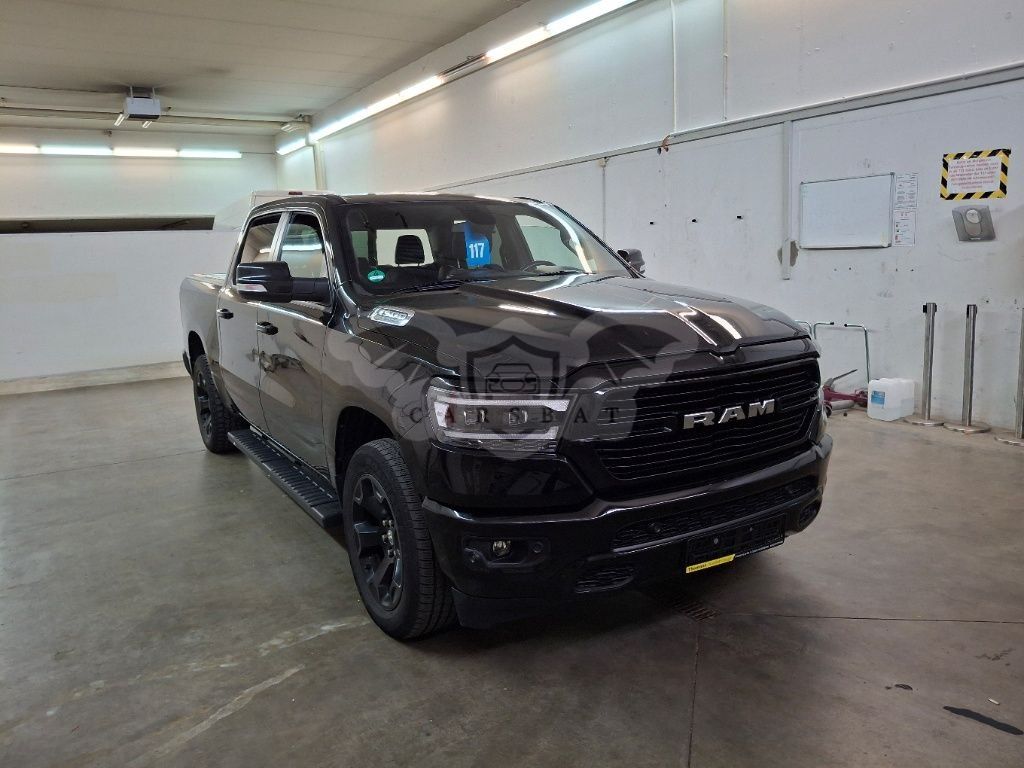 Dodge RAM 5.7 2021
