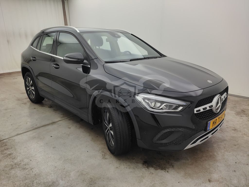 Mercedes-Benz GLA 180d Business Solution 2022