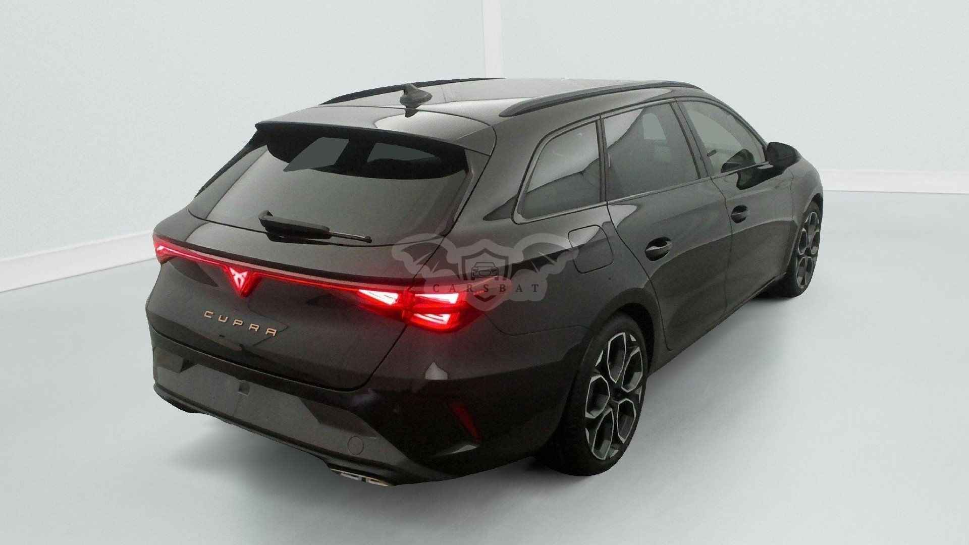 Cupra Leon 1.5 e-Hybrid 2025