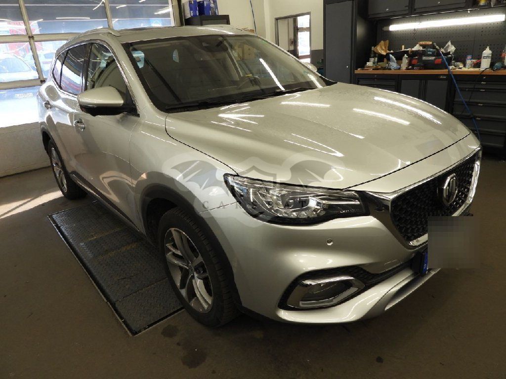 MG EHS Luxury 2022