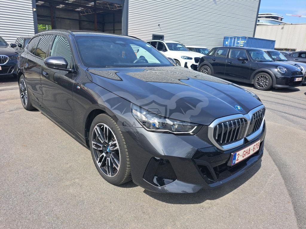 BMW i5 Touring M Sport 2024