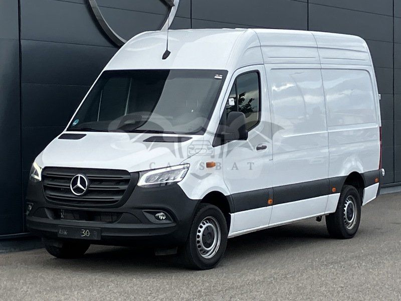 Mercedes-Benz Sprinter 317 CDI Pro 2024
