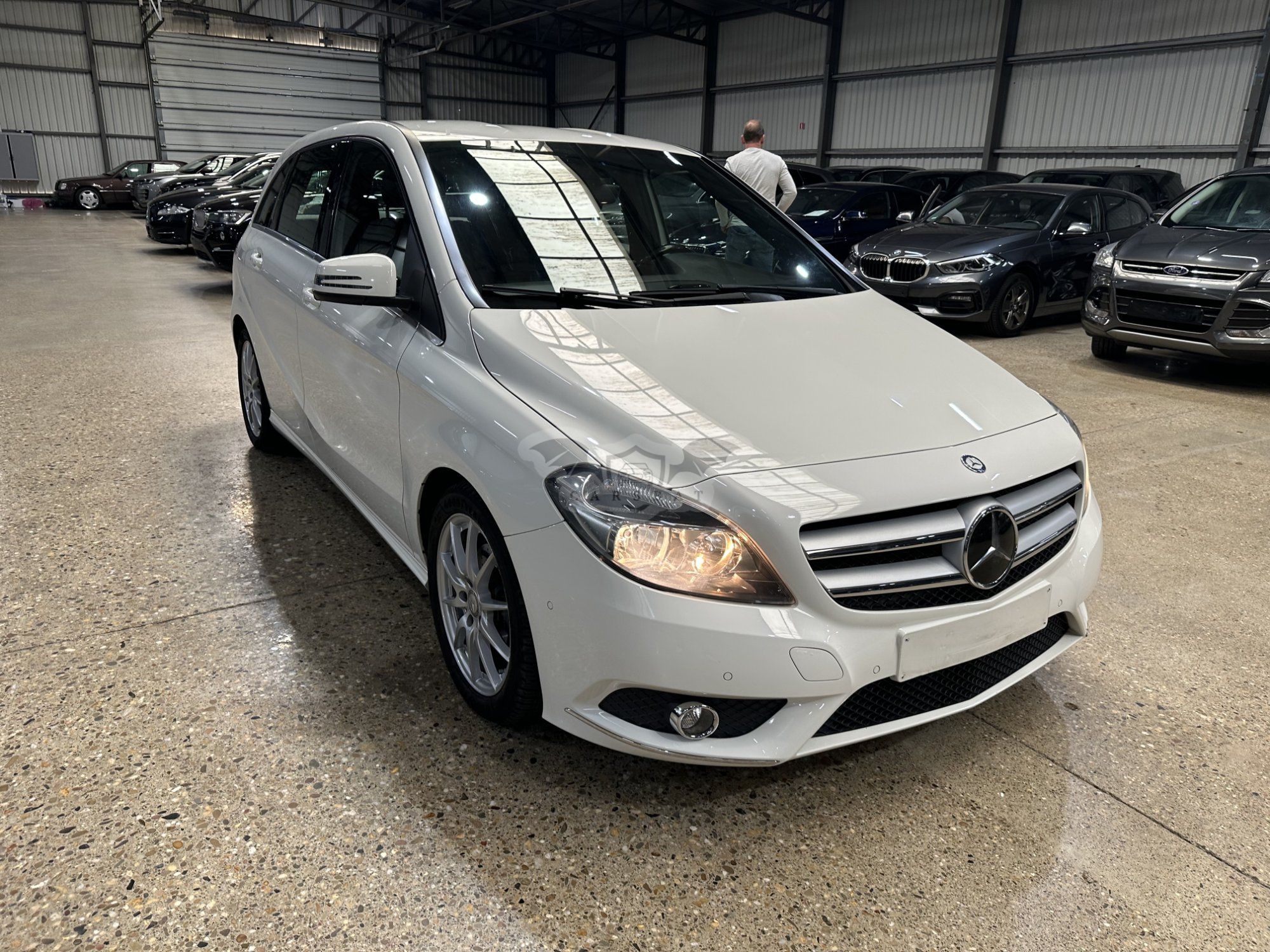 Mercedes-Benz B 180 2014