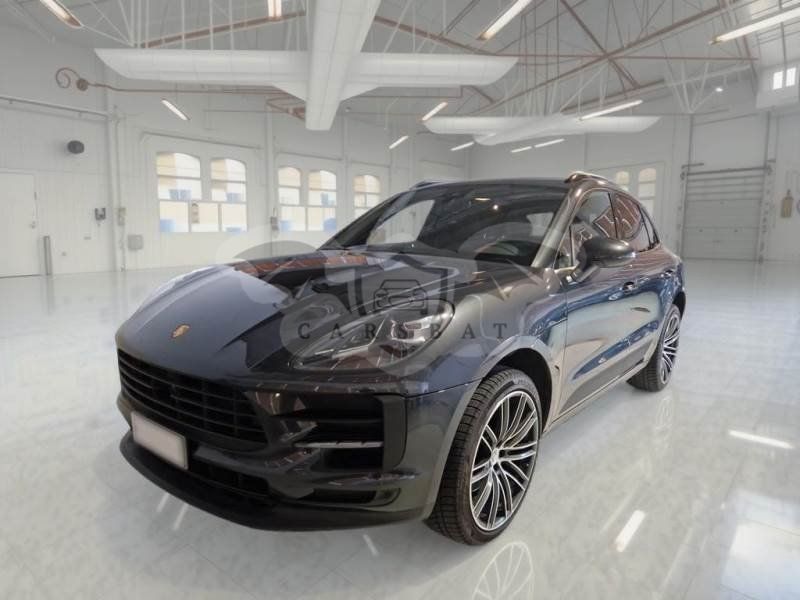 Porsche Macan 2.0 2021