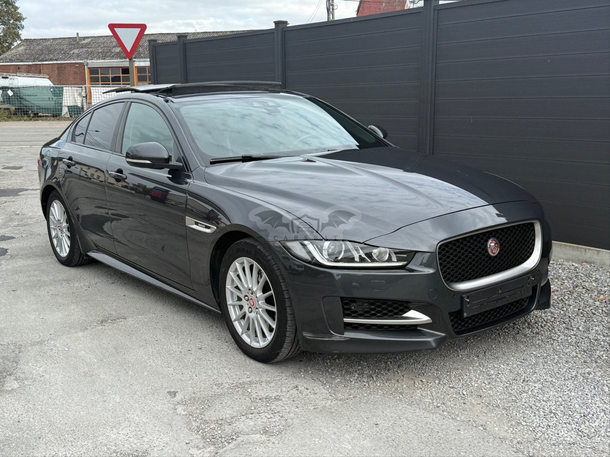Jaguar XE 2.0d R Sport 2017