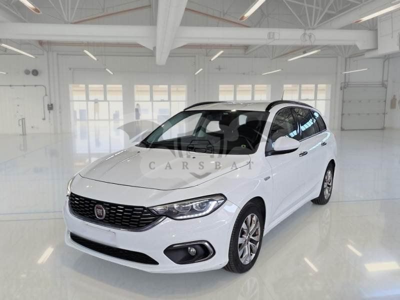 Fiat Tipo 1.6 MultiJet Lounge 2016
