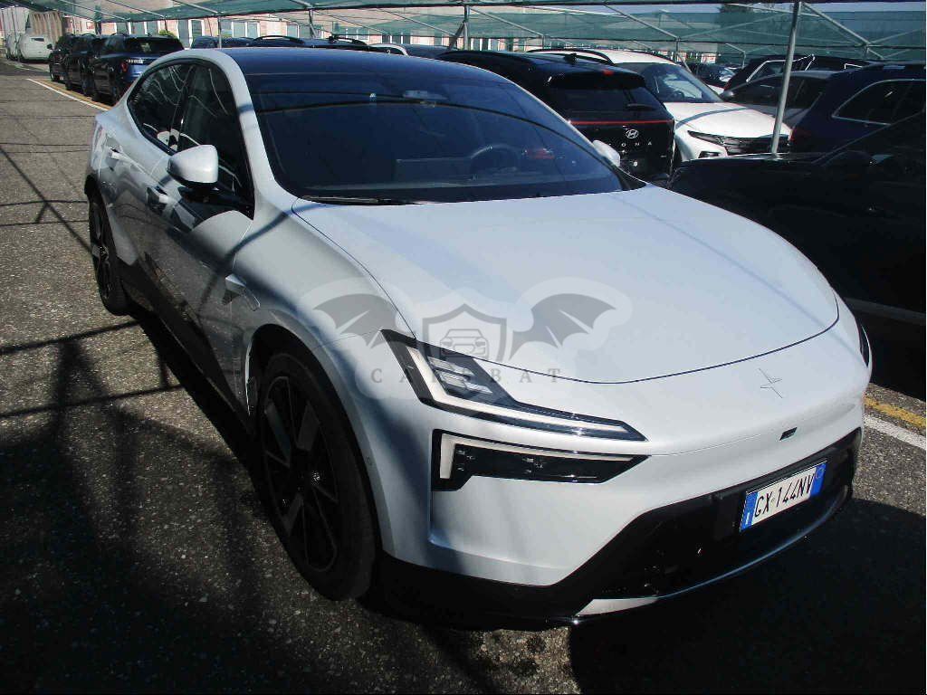 Polestar 4 Plus 2024