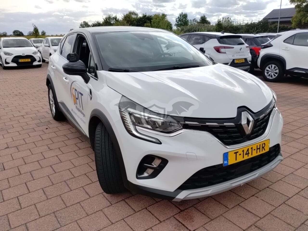 Renault Captur / QM3 1.6 Intens 2021