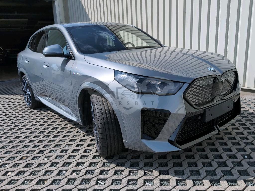 BMW iX2 30 2024