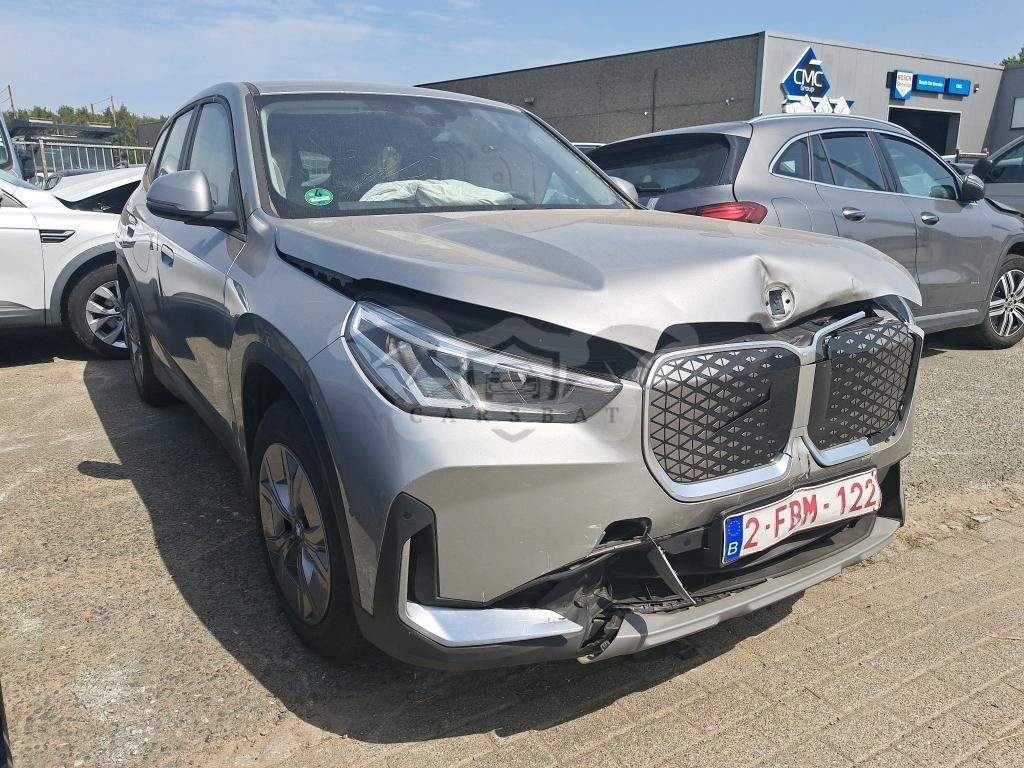 BMW iX1 2024