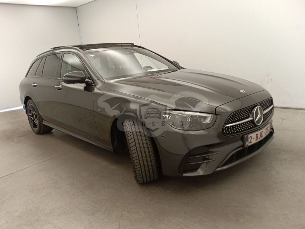Mercedes-Benz E Break 300 AMG Line 2021