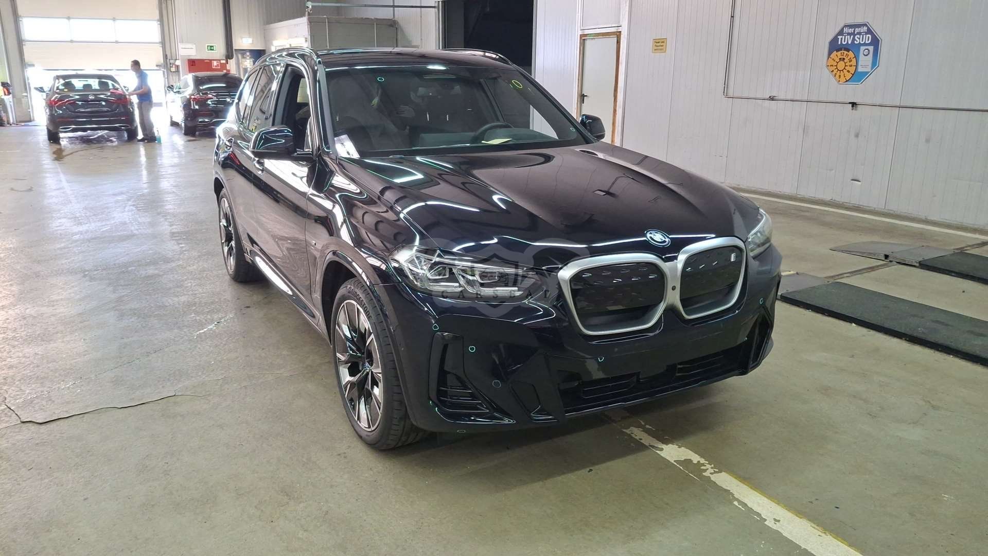 BMW iX3 Impressive 2024