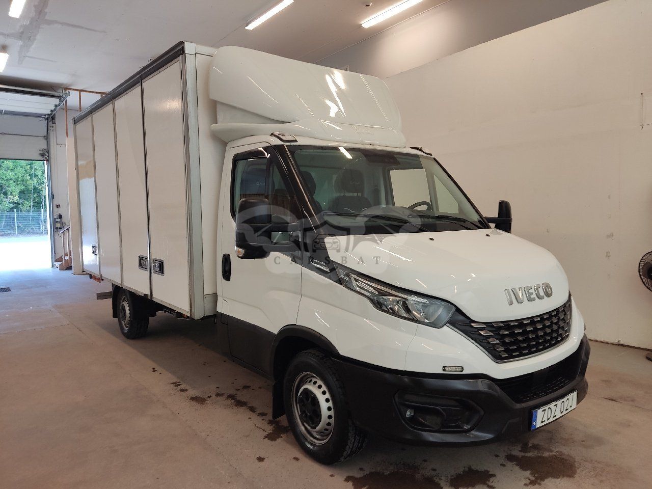 Iveco Daily box 2.3 2020