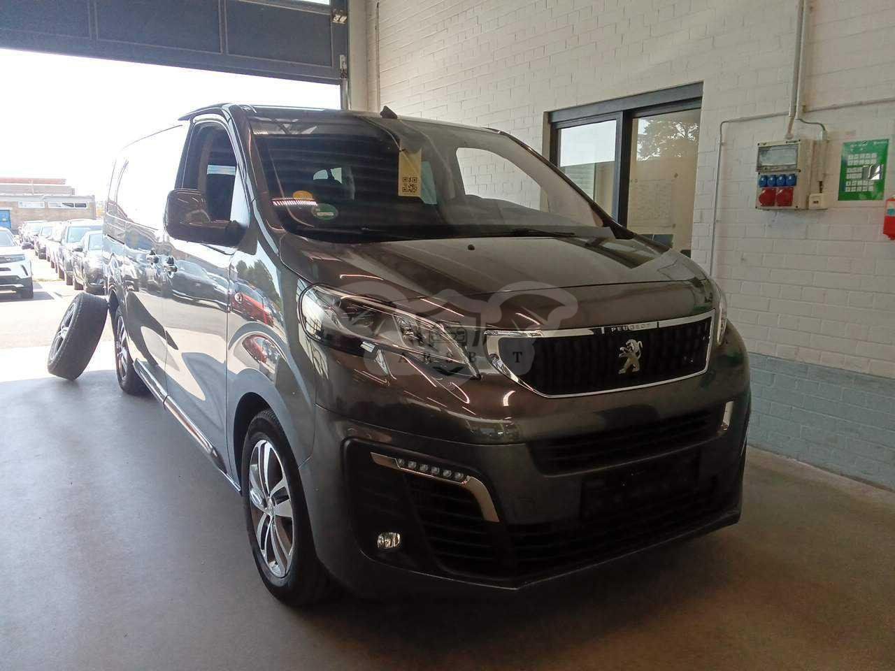 Peugeot Traveller L3 2.0 HDI Allure 2021