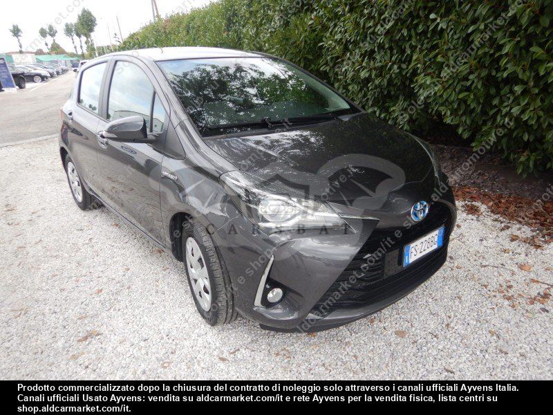 Toyota Yaris 1.5 Business 2018