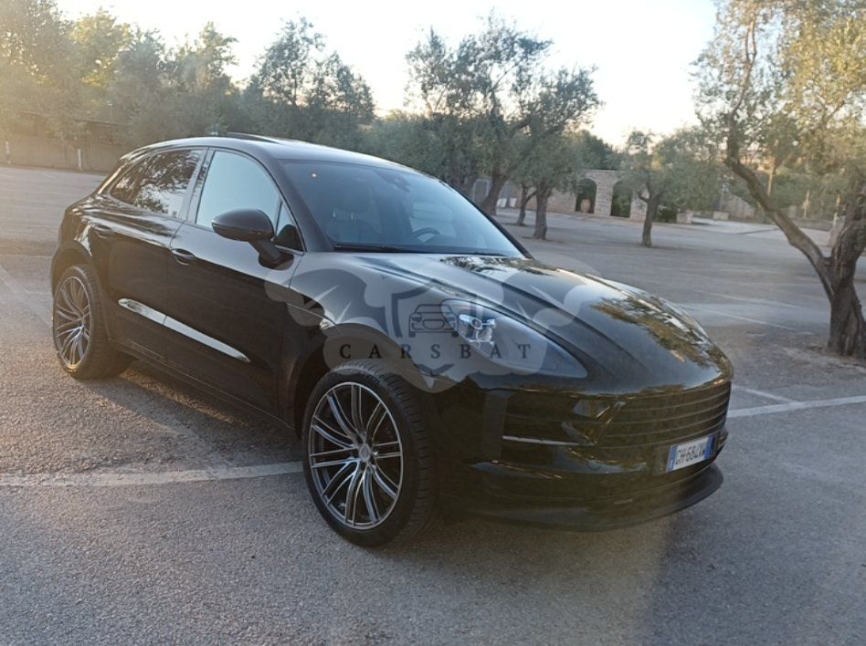 Porsche Macan 2.0 2021