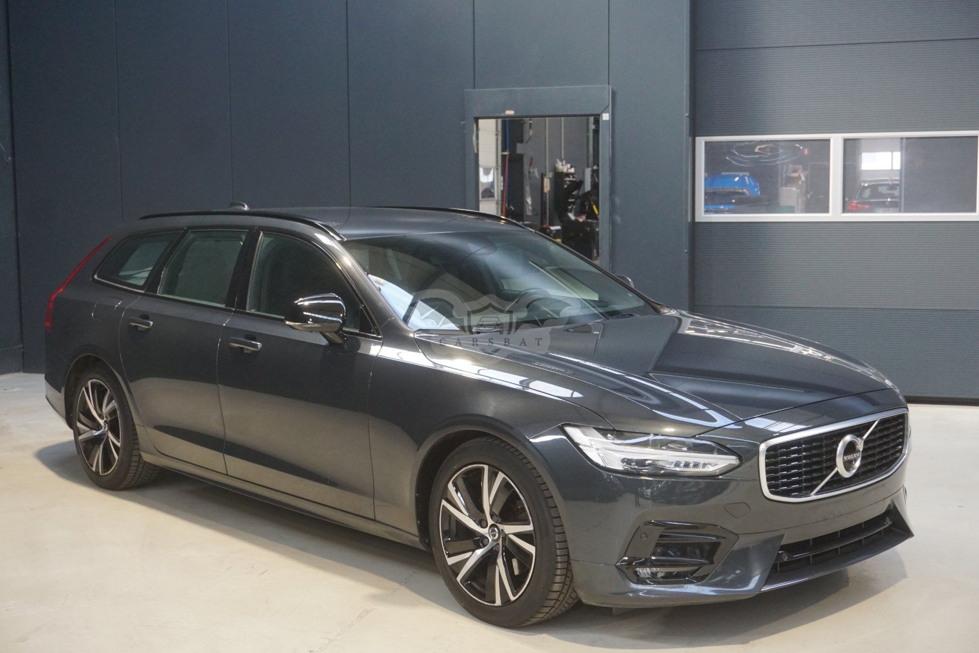 Volvo V90 D4 R-Design 2020