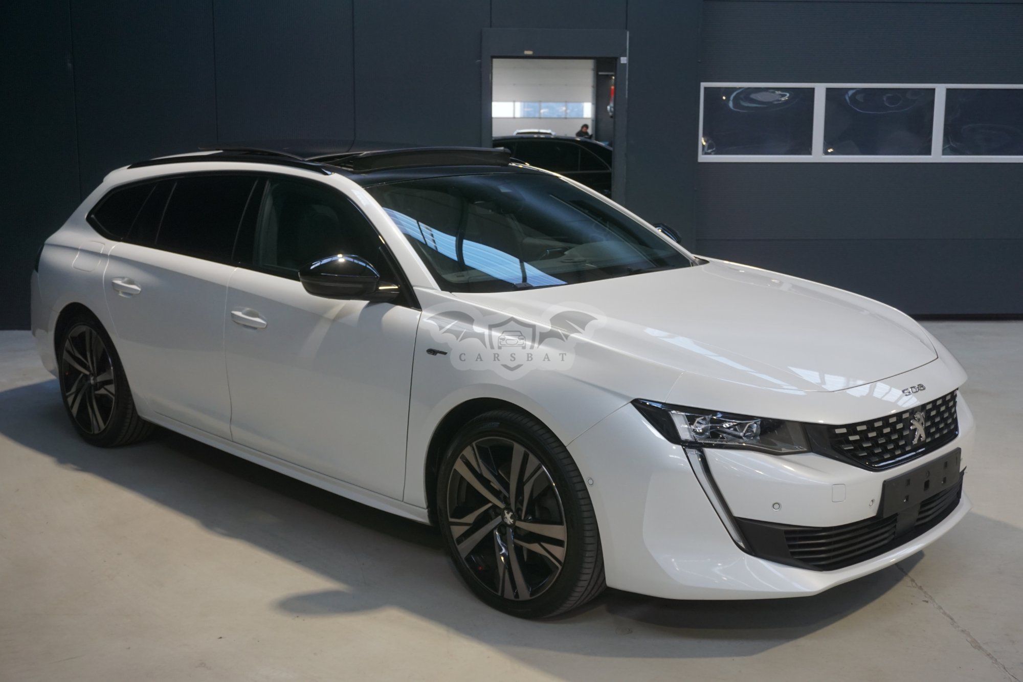 Peugeot 508 SW 1.6i First Edition 2019