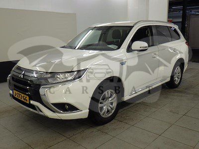 Mitsubishi Outlander 2.4 Pure 2020