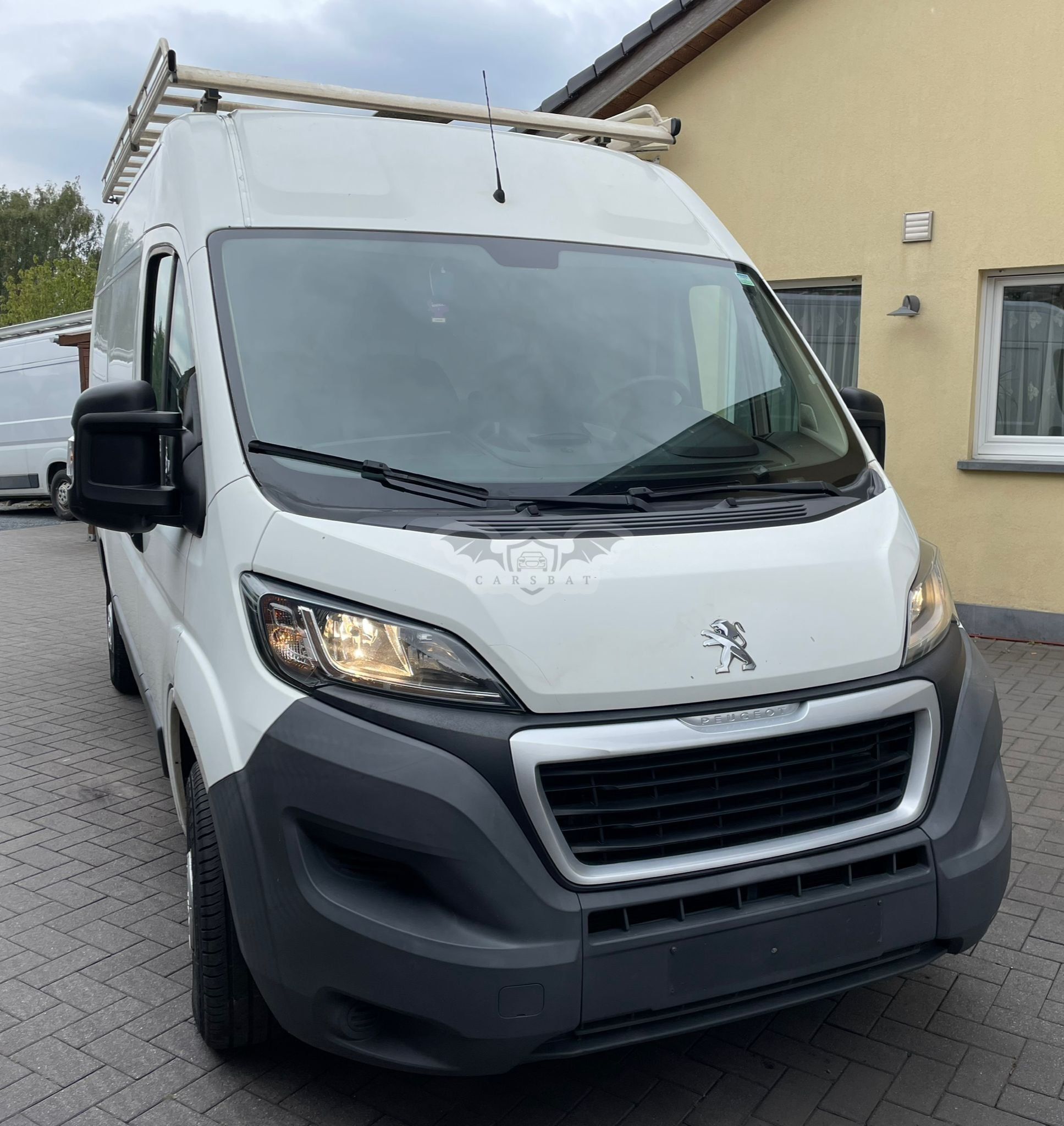 Peugeot Boxer L2H2 2.0 HDI Premium 2017