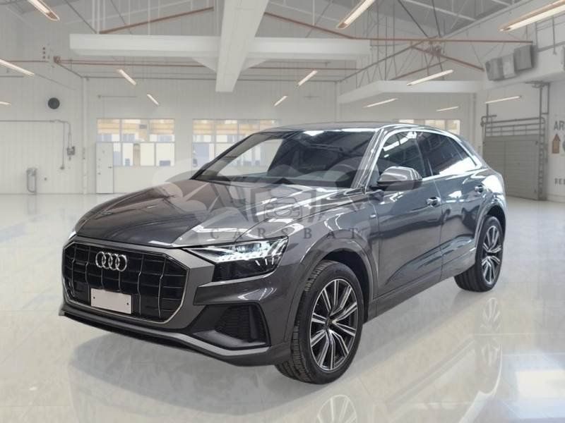 Audi Q8 50 TDI Sport 2021