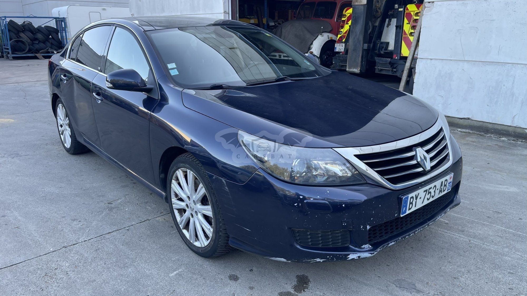 Renault Latitude (SM5) 3.0 DCI Business 2011