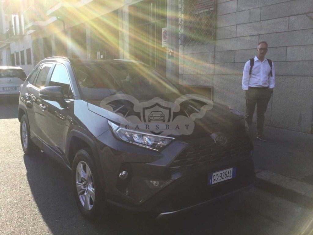 Toyota Rav4 2.5 Business 2021