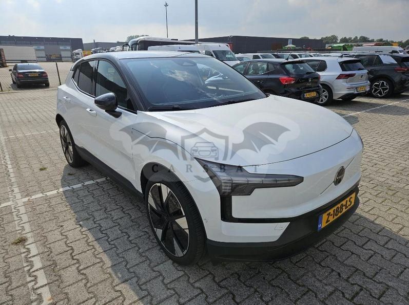 Volvo EX30 Performance 2024