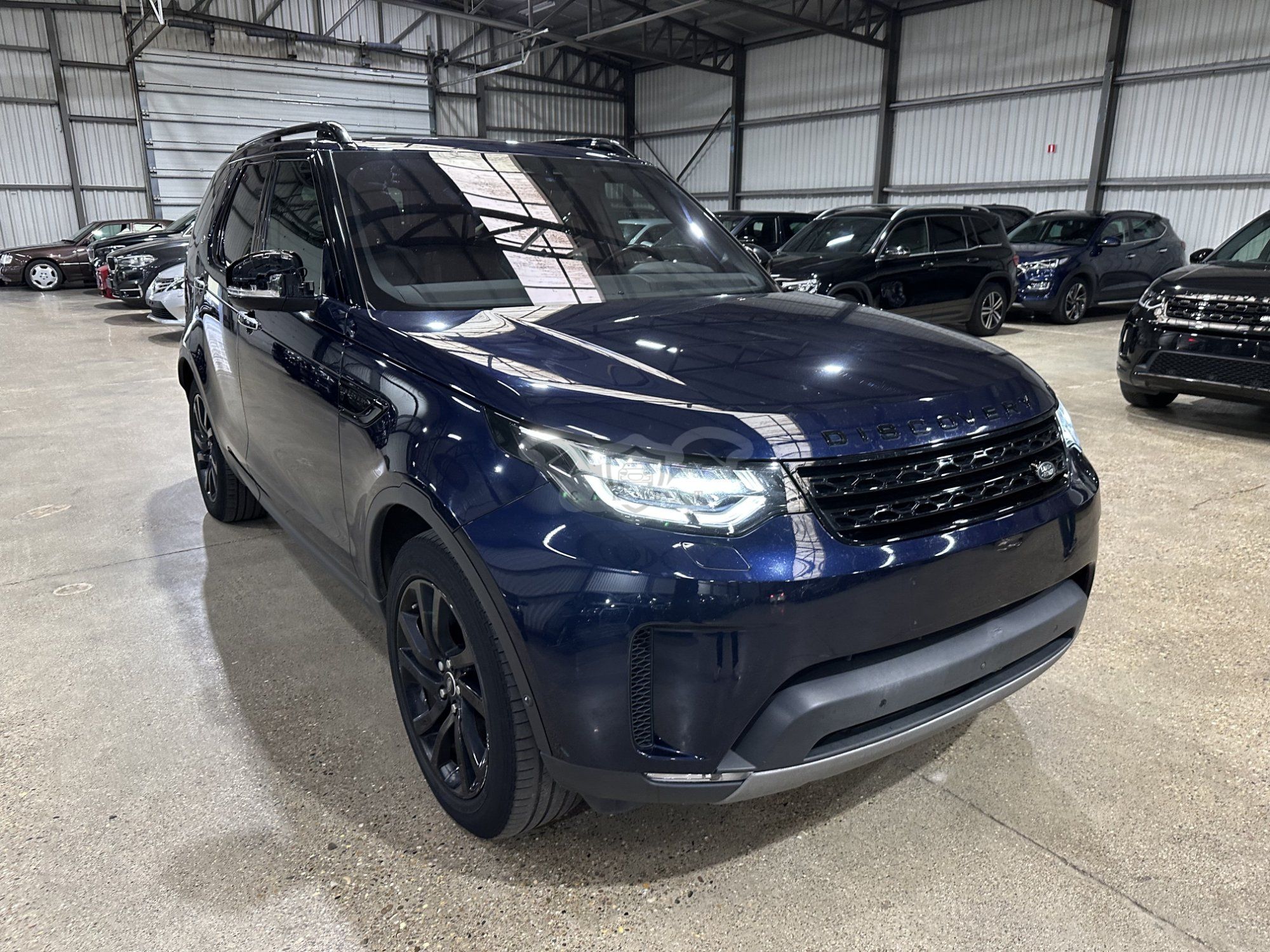 Land Rover Discovery 3.0d 2019