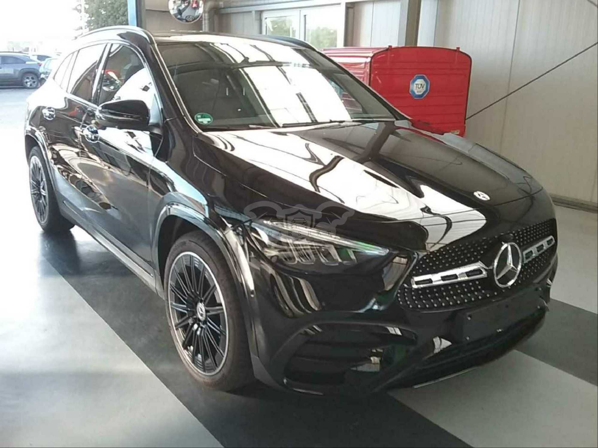 Mercedes-Benz GLA 200 AMG Line 2024