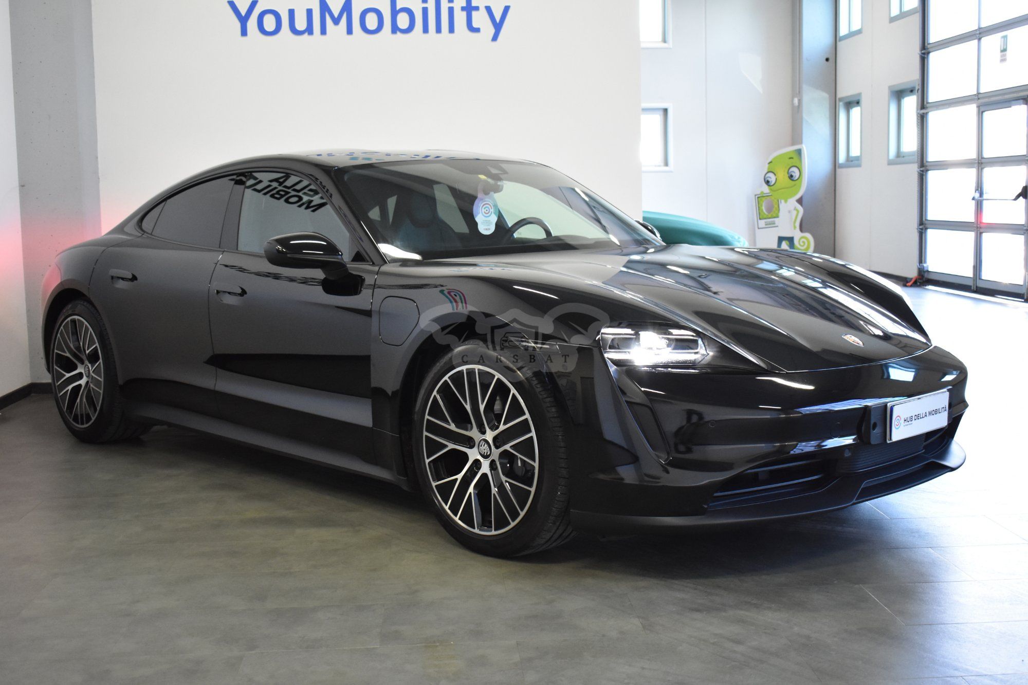 Porsche Taycan 93 kWh 2021