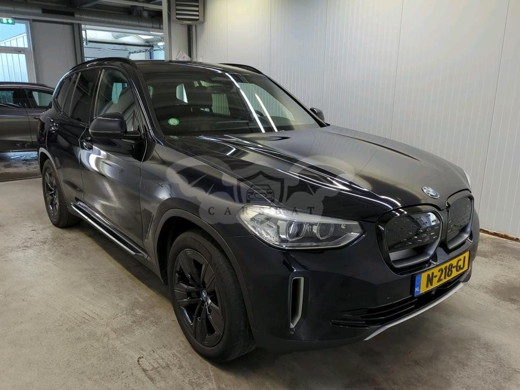 BMW iX3 74 kWh 2021
