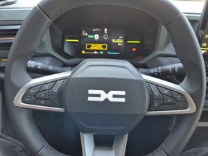 Dacia Duster 1.6 2025