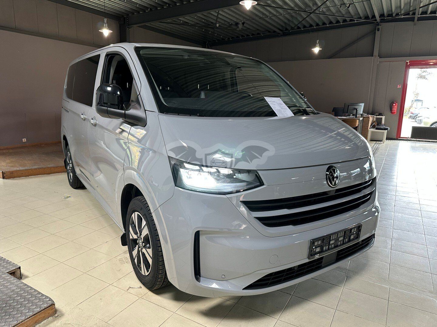Volkswagen Caravelle 2.0 2025